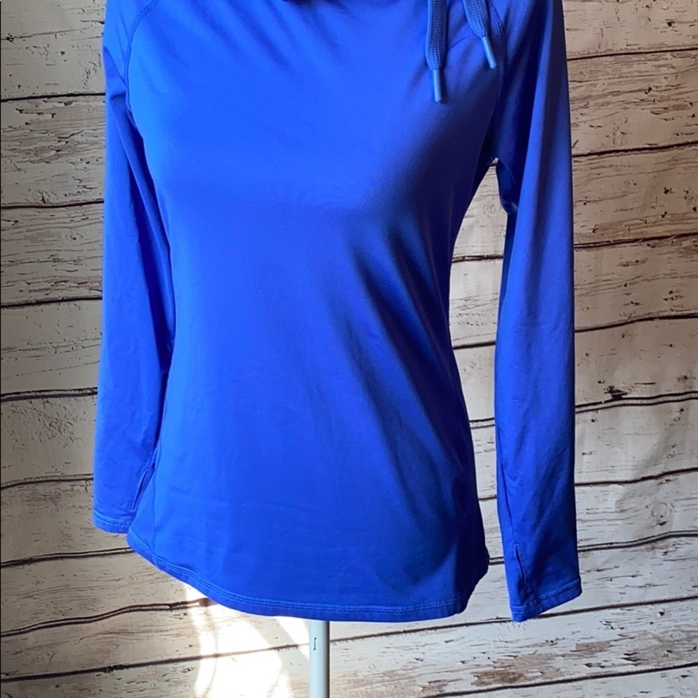 Layer 8 Blue Performance Qwick-Dry S Pullover - Picture 3 of 13